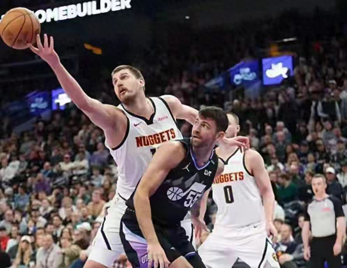 世界杯客户端更新说明-胜之不武？末节罚球21-3！掘金3分险胜爵士|犹他爵士队|丹佛掘金队|NBA常规赛|nba|比赛_新浪新闻